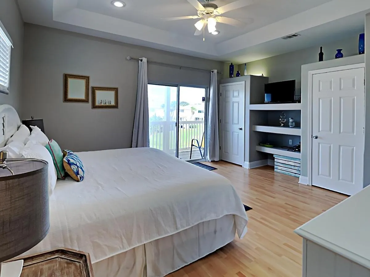Sandpiper Cove 4213 Destin
